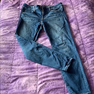 Medium Wash American Eagle Jeggings